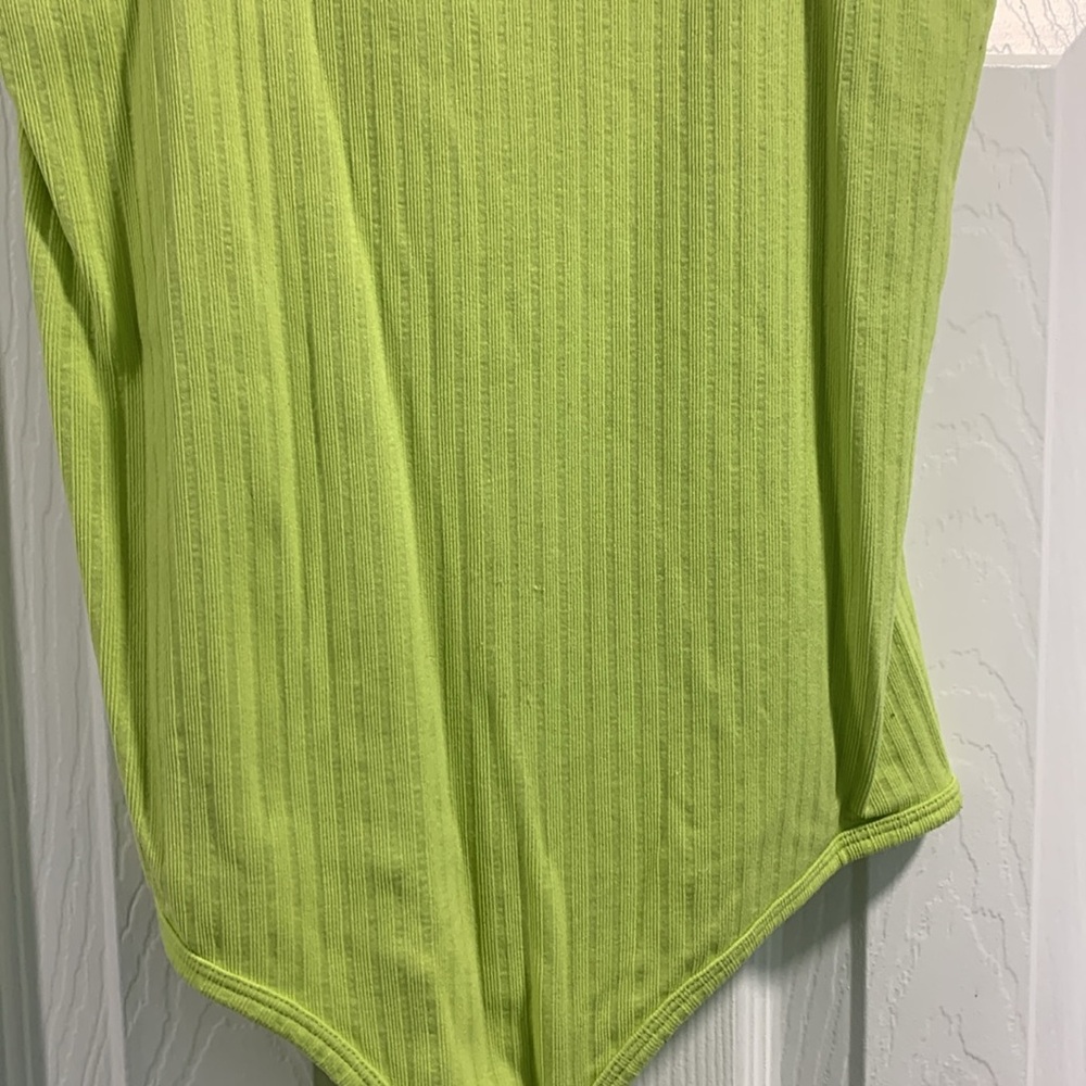 Green Suzette Bodysuit - Picture 3 of 6